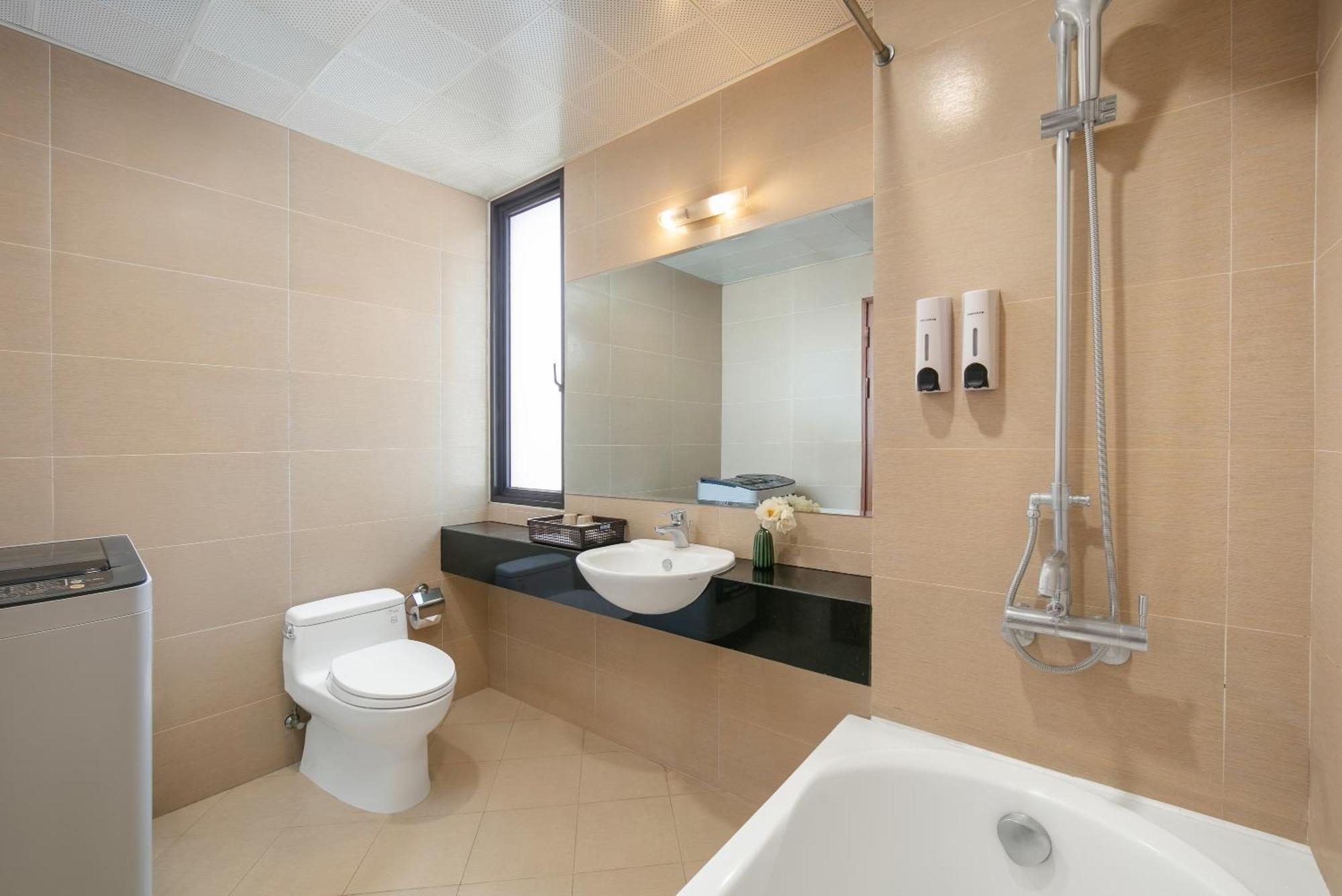 Hb Serviced Apartment - 121B Quan Hoa Hanoï Extérieur photo