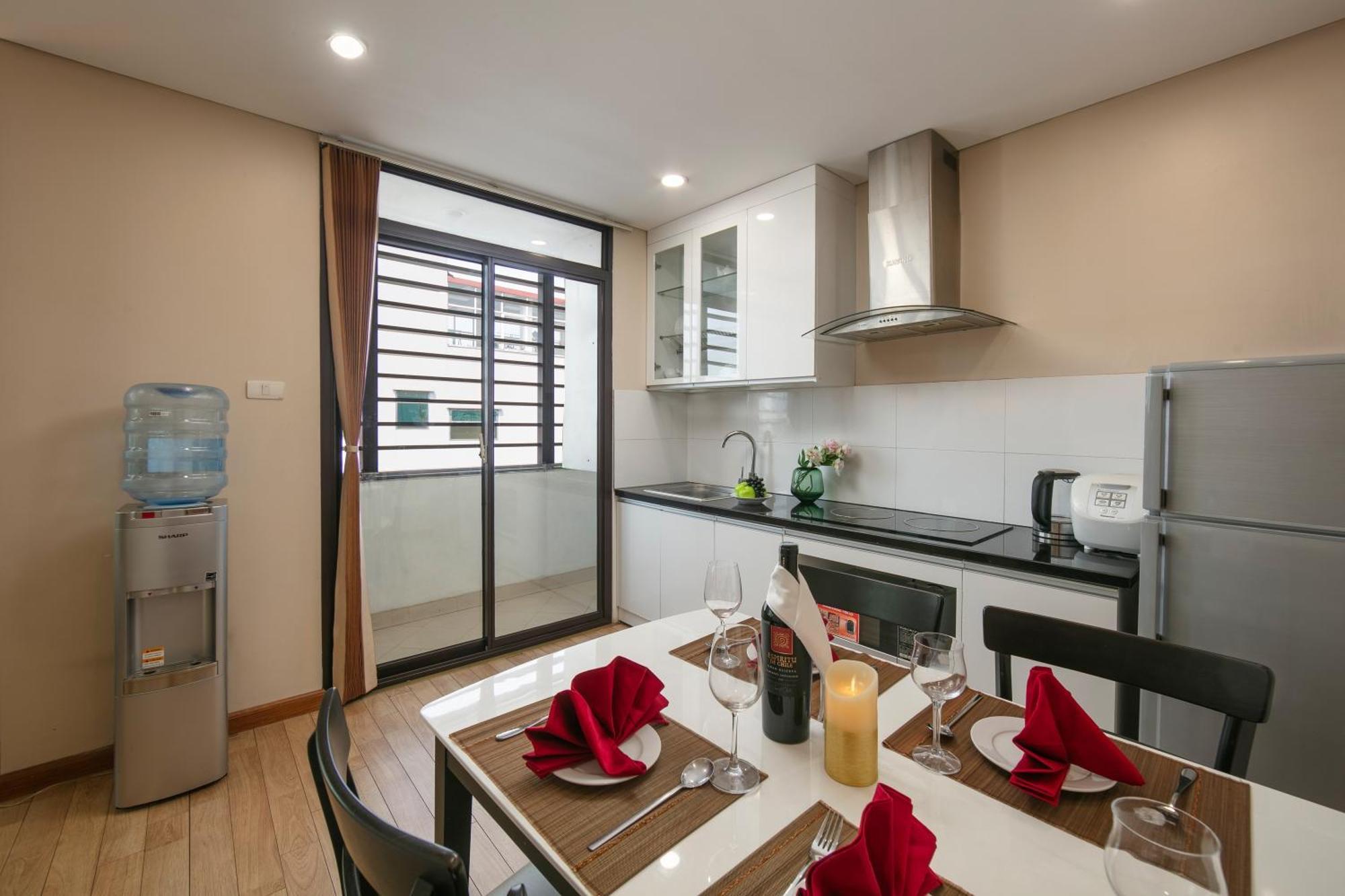 Hb Serviced Apartment - 121B Quan Hoa Hanoï Extérieur photo
